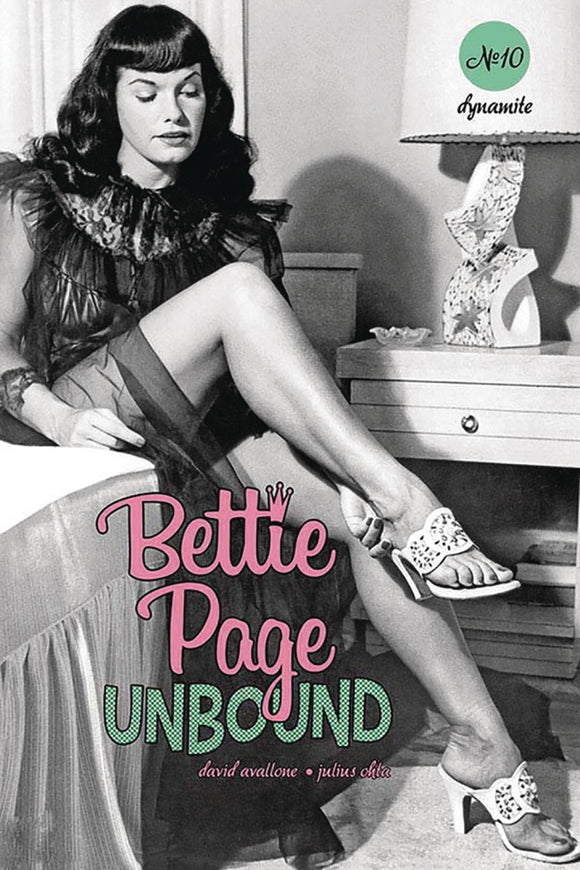 Bettie Page Unbound #10 Cvr E Photo